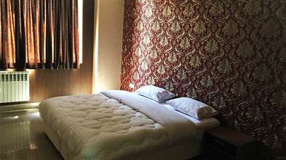 اتاق دو تخته دبل هتل زنده رود اصفهان (یاقوت سابق)